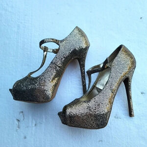 Steve Madden P-REVAA Gold Glitter Stiletto High Heels Adjustable Buckle Strap 9